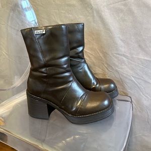 Mudd Chunky Platform Boots, Size 7